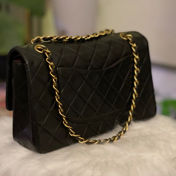 CHANEL Vintage Double Flap Series 4 - Picture 9 of 14